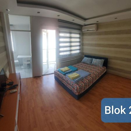 Appartamento Apartman Blok Belgrado Esterno foto