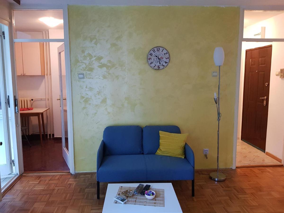 Appartamento Apartman Blok Belgrado Esterno foto