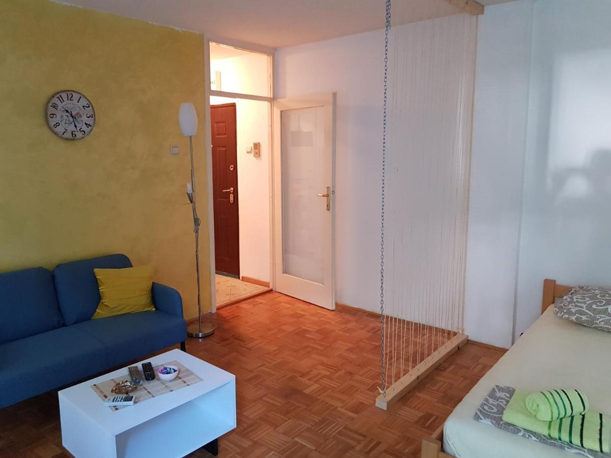 Appartamento Apartman Blok Belgrado Esterno foto